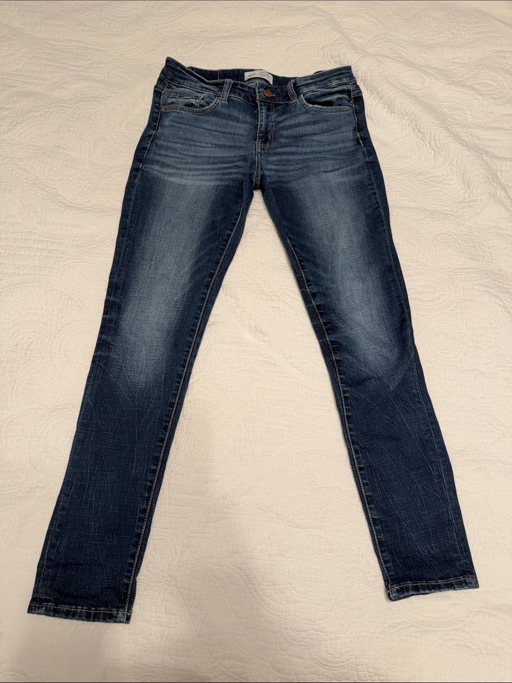 BKE Victoria universal fit mid rise skinny Jeans